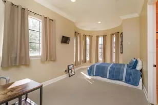 5719 Emerson Pointe Way, Orlando, FL 32819 - Photo 37