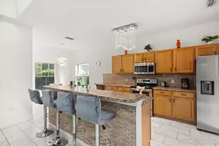 4722 Cumbrian Lakes Dr, Kissimmee, FL 34746 - Photo 11