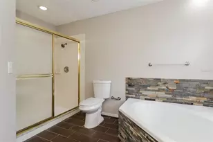 10832 New Brighton Ct, New Port Richey, FL 34654 - Photo 15