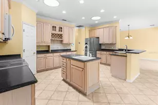 100 Ventana Dr, Kissimmee, FL 34759 - Photo 9