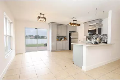 15043 Waterford Chase Parkway, Orlando, FL 32828 - Photo 9