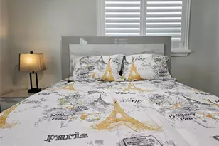 3435 Overlook Dr NE, Saint Petersburg, FL 33703 - Photo 25