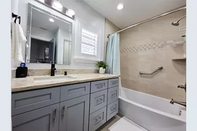 3435 Overlook Drive NE, Saint Petersburg, FL 33703 - Photo 35