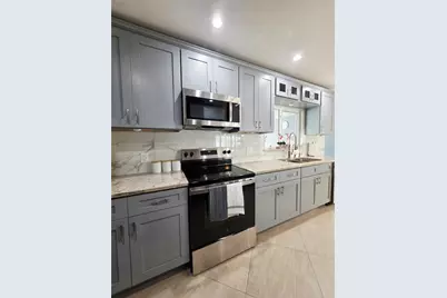 3435 Overlook Drive NE, Saint Petersburg, FL 33703 - Photo 15