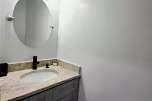 3435 Overlook Dr NE, Saint Petersburg, FL 33703 - Photo 27