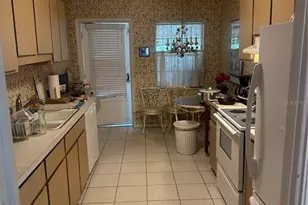 1825 Normandy Dr, Mount Dora, FL 32757 - Photo 5