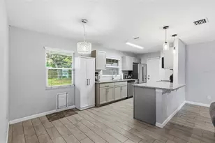 3715 Trianon Dr, Orlando, FL 32818 - Photo 5