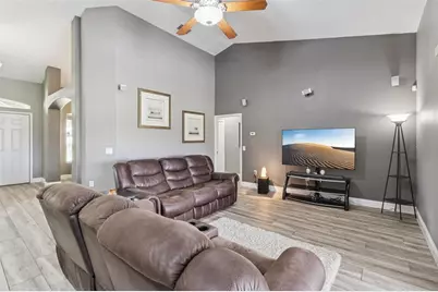 31038 Fairvista Drive, Tavares, FL 32778 - Photo 11