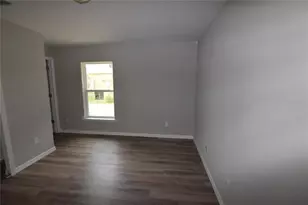 925 E McDonald Ave, Eustis, FL 32726 - Photo 9