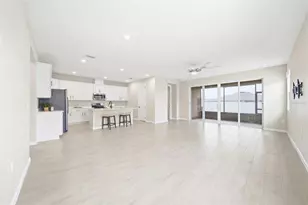 253 Hilltop Bloom Loop, Haines City, FL 33844 - Photo 3