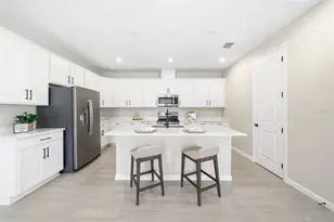 253 Hilltop Bloom Loop, Haines City, FL 33844 - Photo 5