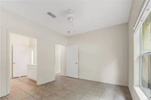 6025 Westgate Dr, Orlando, FL 32835 - Photo 9
