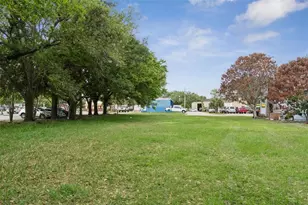 1215 Wisconsin Ave, Saint Cloud, FL 34769 - Photo 9