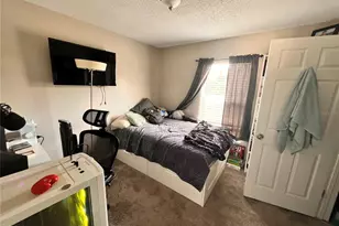 14126 Econ Woods Ln, Orlando, FL 32826 - Photo 9