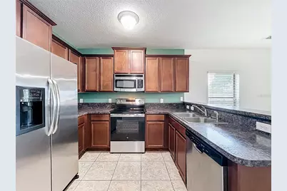 1360 Windsor Lake Circle, Sanford, FL 32773 - Photo 9
