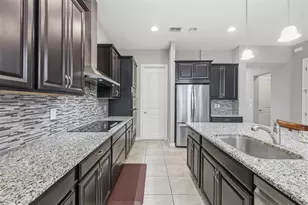 10431 Alcon Blue Dr, Riverview, FL 33578 - Photo 5