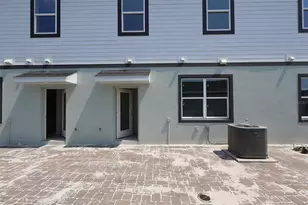 1402 Mount Royal Dr, Saint Cloud, FL 34771 - Photo 13