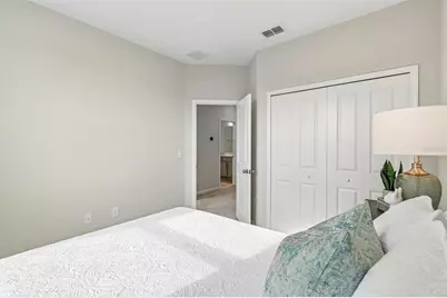 1402 Mount Royal Drive, Saint Cloud, FL 34771 - Photo 11