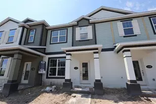 1402 Mount Royal Dr, Saint Cloud, FL 34771 - Photo 1