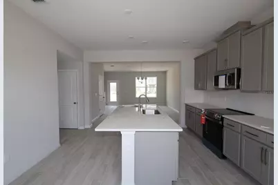 1402 Mount Royal Drive, Saint Cloud, FL 34771 - Photo 5