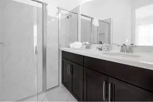 450 Captiva Dr, Davenport, FL 33896 - Photo 31