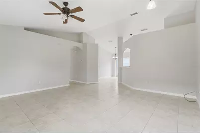 38 Vanna Court, Orlando, FL 32807 - Photo 7