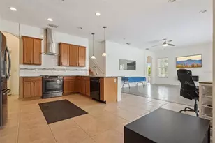 2425 Blue Stone Ct, Valrico, FL 33594 - Photo 3