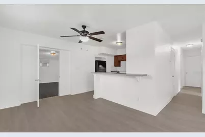 7301 Cassino Avenue, Orlando, FL 32819 - Photo 9