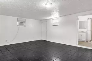 7301 Cassino Ave, Orlando, FL 32819 - Photo 21