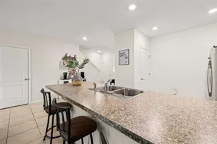 9014 Wildflower Ln, Kissimmee, FL 34747 - Photo 13