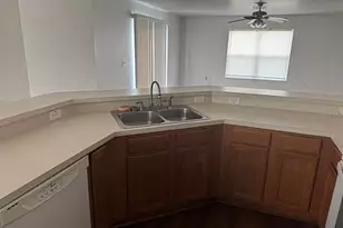 1417 Sarasota Dr, Kissimmee, FL 34759 - Photo 3