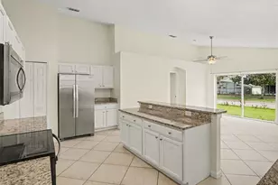 16041 Bay Vista Dr, Clermont, FL 34714 - Photo 7