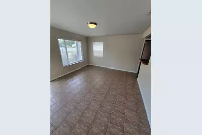 250 37th Street N, Saint Petersburg, FL 33713 - Photo 3