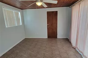 250 37th St N, Saint Petersburg, FL 33713 - Photo 13