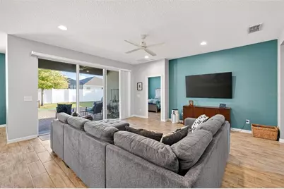 887 Lady Bird Lane, Orange City, FL 32763 - Photo 11