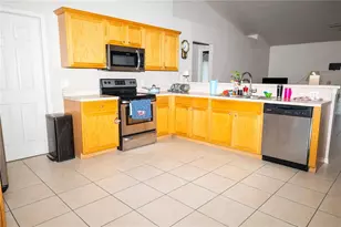 4129 NE 19th Pl, Cape Coral, FL 33909 - Photo 15