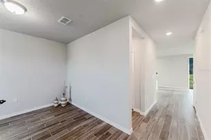 5252 Sanders Oak Trl, Saint Cloud, FL 34771 - Photo 3