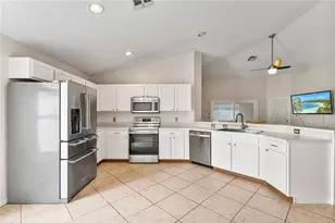 425 Pine Cone Dr, Davenport, FL 33897 - Photo 13