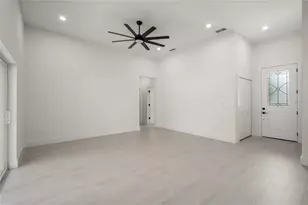 146 Coronado Rd, Debary, FL 32713 - Photo 5