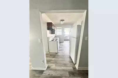 704 Cordova Drive #7, Orlando, FL 32804 - Photo 5