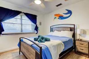 2932 Lexington St, Sarasota, FL 34231 - Photo 13