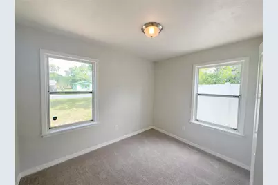 324 Bassedena Circle S, Lakeland, FL 33805 - Photo 9