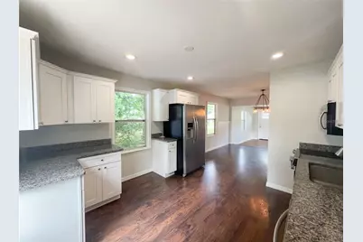 324 Bassedena Circle S, Lakeland, FL 33805 - Photo 13