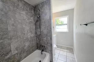 324 Bassedena Cir S, Lakeland, FL 33805 - Photo 7