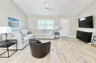 6425 SW 180th Cir, Dunnellon, FL 34432 - Photo 9