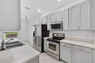 721 Fortanini Cir, Ocoee, FL 34761 - Photo 3