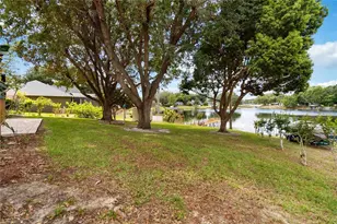 9835 Lakeshore Dr, Clermont, FL 34711 - Photo 3