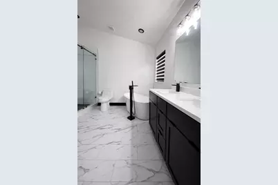 2398 Sweetwater Boulevard, Saint Cloud, FL 34772 - Photo 11