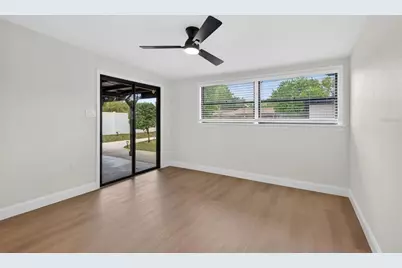 6020 Cresthill Drive, Tampa, FL 33615 - Photo 15