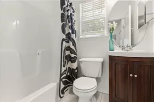 821 N Fern Creek Ave, Orlando, FL 32803 - Photo 25